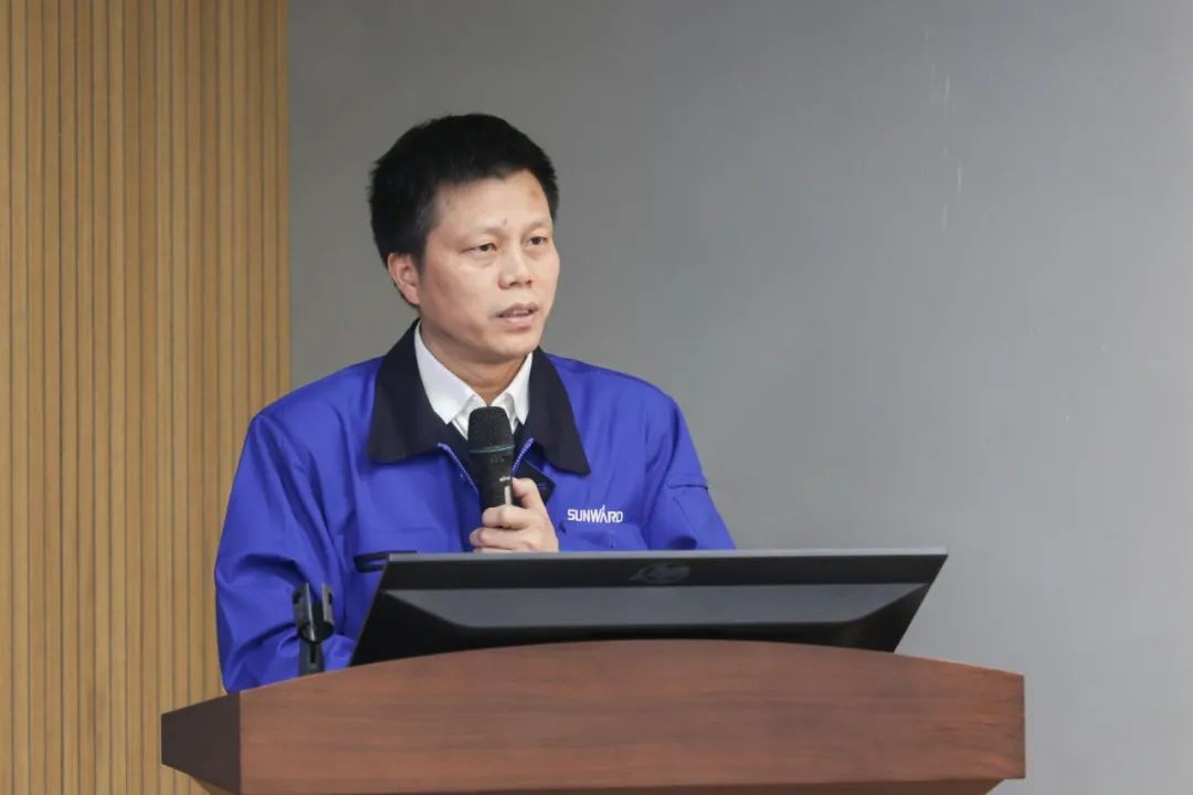 2021中国（长沙）国际工程机械设计大赛暨“设计之星”评比活动Z6官网智能组“创新设计工作营”开营啦！