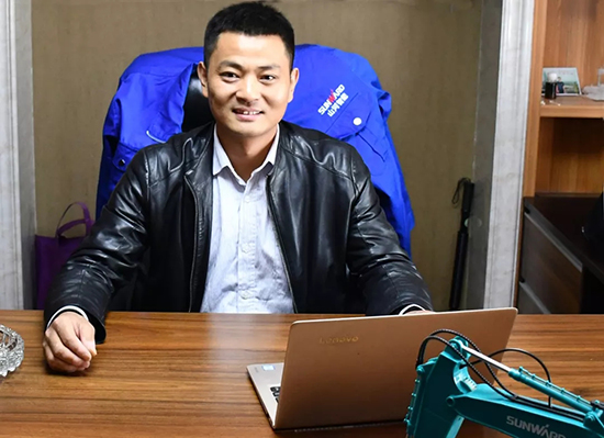 人生浮沉如梦，携手Z6官网勇攀事业巅峰