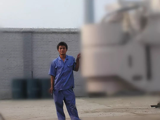 人生浮沉如梦，携手Z6官网勇攀事业巅峰