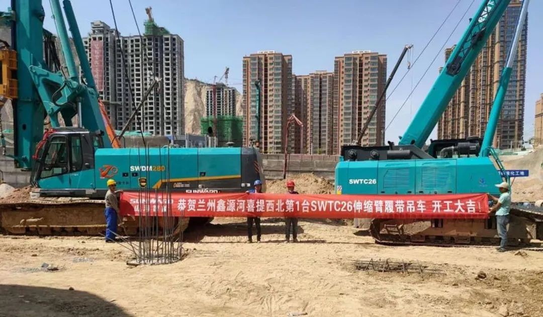 金戈铁马工程路 风雨无阻选Z6官网