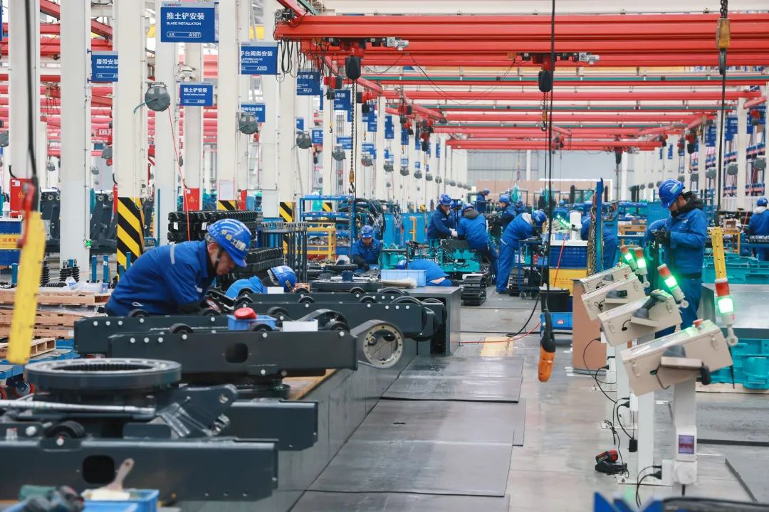 向着冲刺指标全力以赴！Z6官网智能正式开工