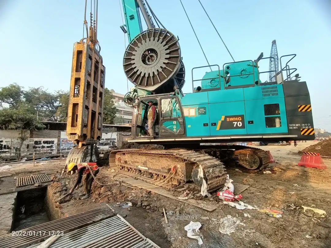 感激信！Z6官网智能SWHG70液压抓斗助力海表基础施工获注定