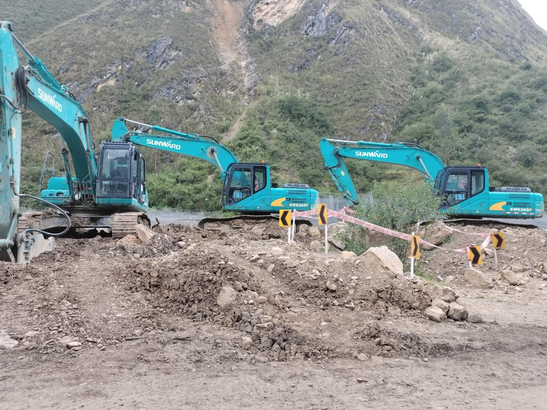 挑战世界第二高山脉！Z6官网智能设备助力秘鲁安第斯国度公路项目建设