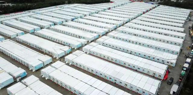 冲锋一线显担任！Z6官网智能挖掘机助力长沙方舱医院建设