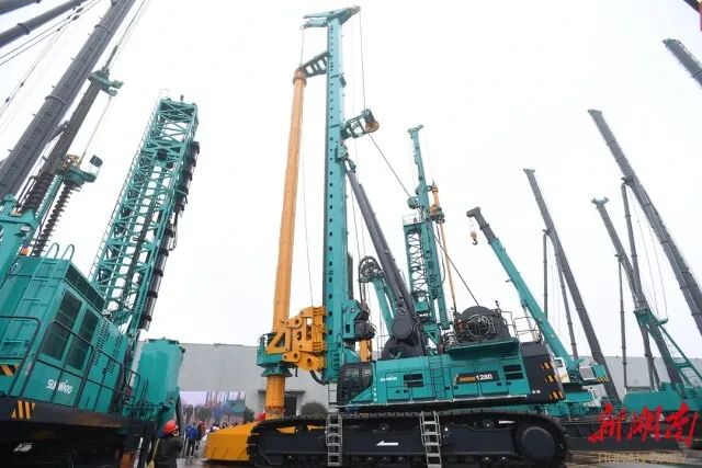 湖南日报 | 对峙创新驱动，Z6官网智能助力打造国度沉要先进造作业高地