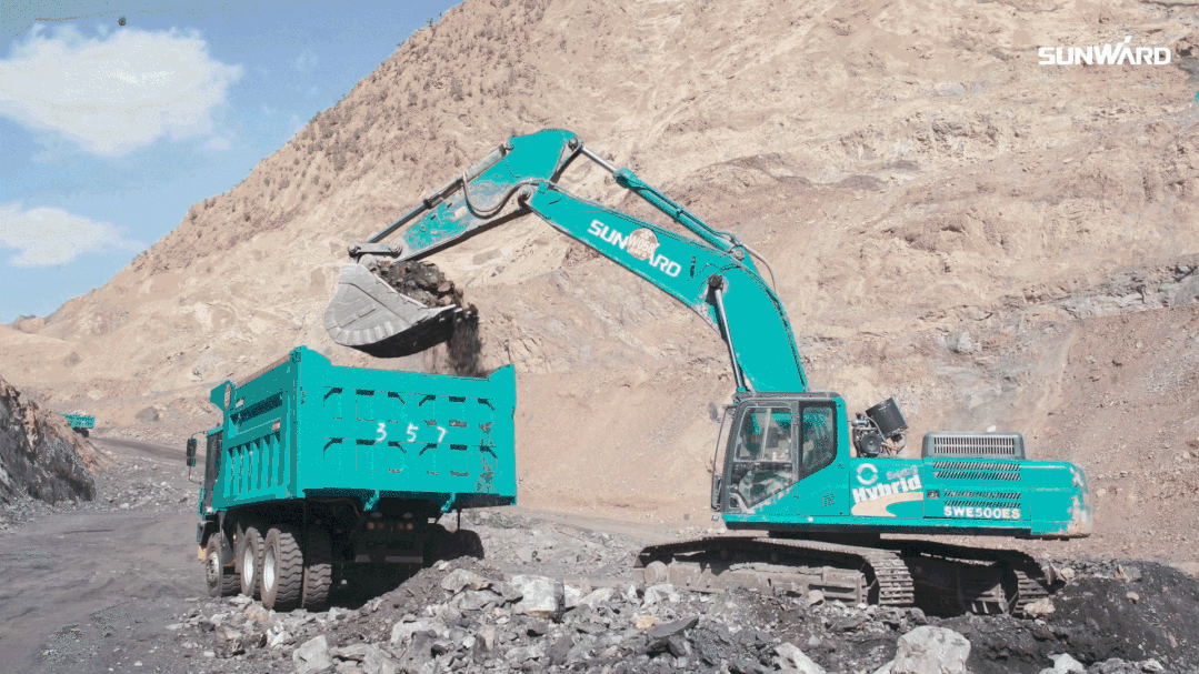 图集 | “Z6官网绿”满矿山！Z6官网智能矿山成套设备实力“亮剑”