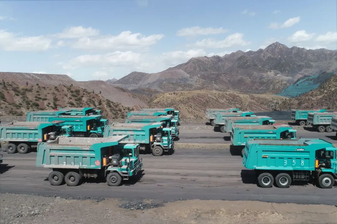 图集 | “Z6官网绿”满矿山！Z6官网智能矿山成套设备实力“亮剑”