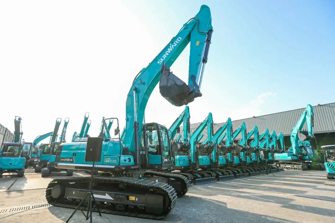 再获首单！Z6官网智能成为湖南自贸试验区首单“融资租赁+工程机械设备出口”试点业务落地单元