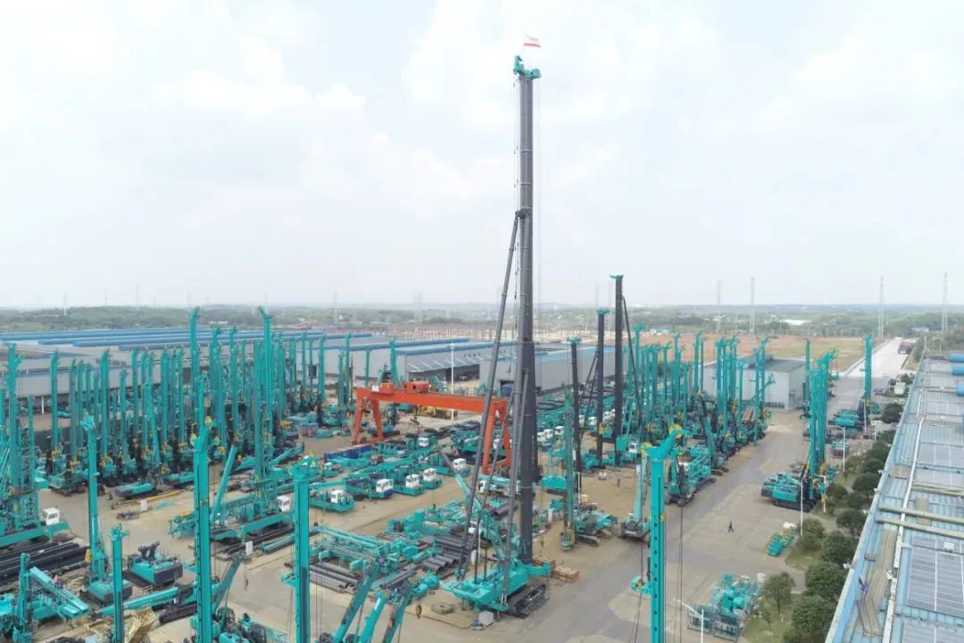 再获首单！Z6官网智能成为湖南自贸试验区首单“融资租赁+工程机械设备出口”试点业务落地单元