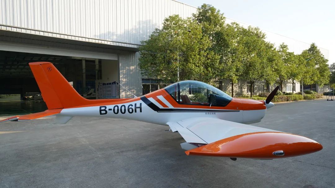 图集 | 阿若拉穿“鲨”衣，还有更多套装为天空添彩！