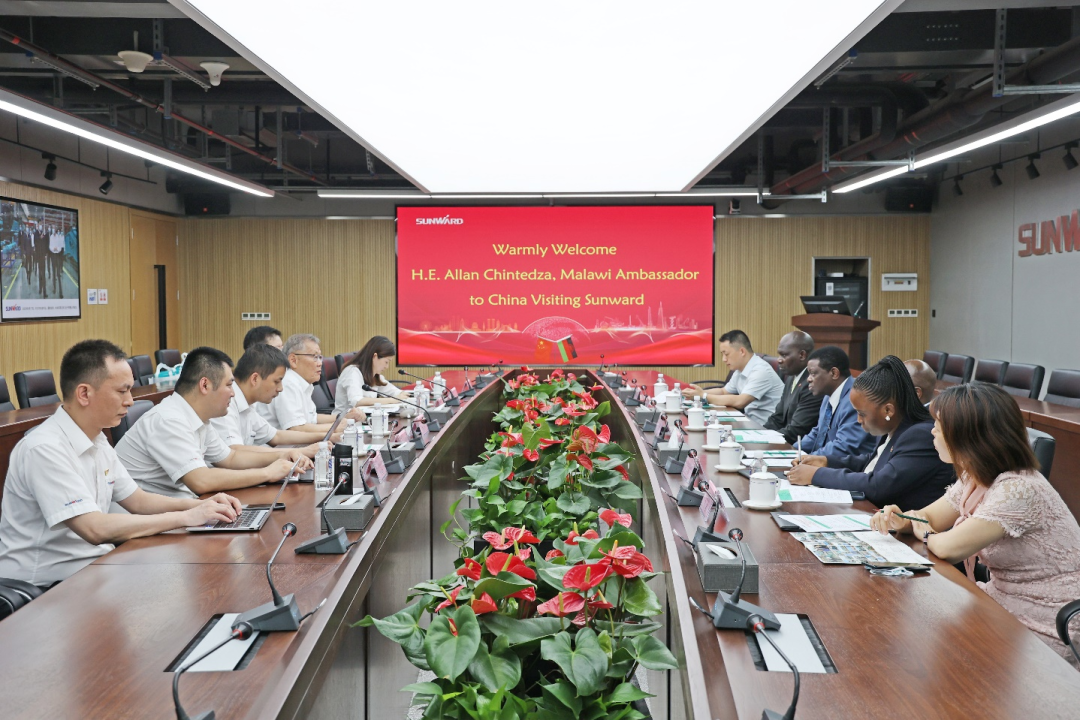 马拉维大使一行调查Z6官网智能
