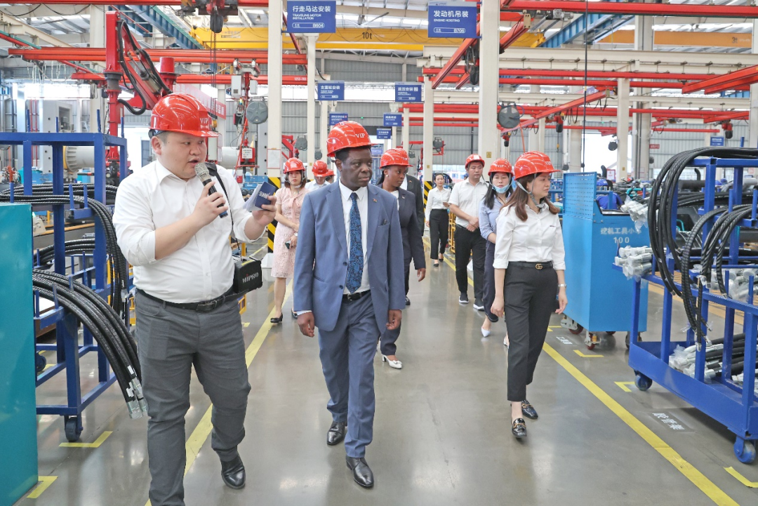 马拉维大使一行调查Z6官网智能