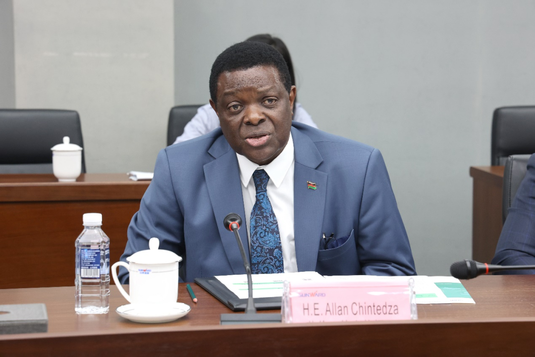 马拉维大使一行调查Z6官网智能