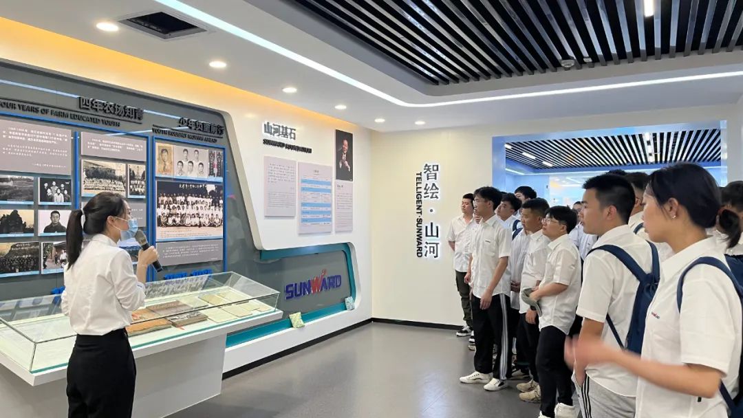 校招 | 盛夏七月，这群“向着太阳驰骋”的少年来Z6官网智能啦！