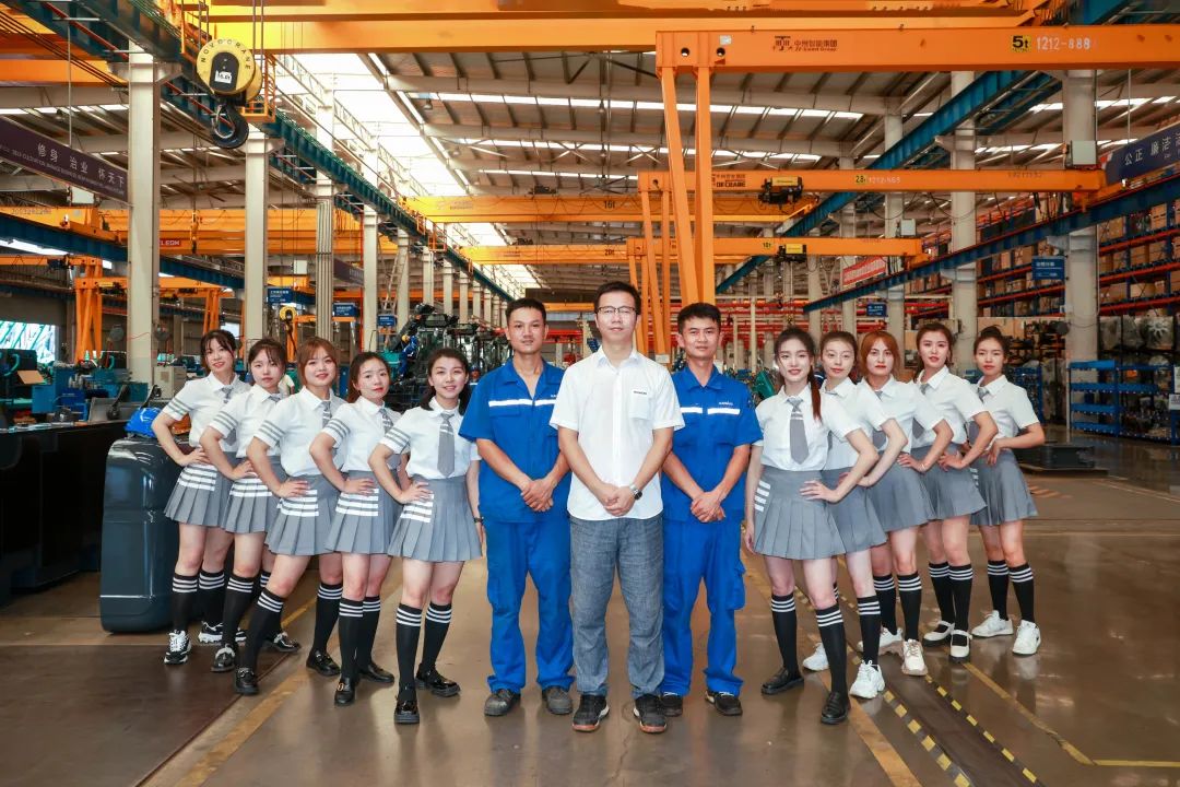 又酷又辣又炫！Z6官网智能第二届挖机宝贝来了