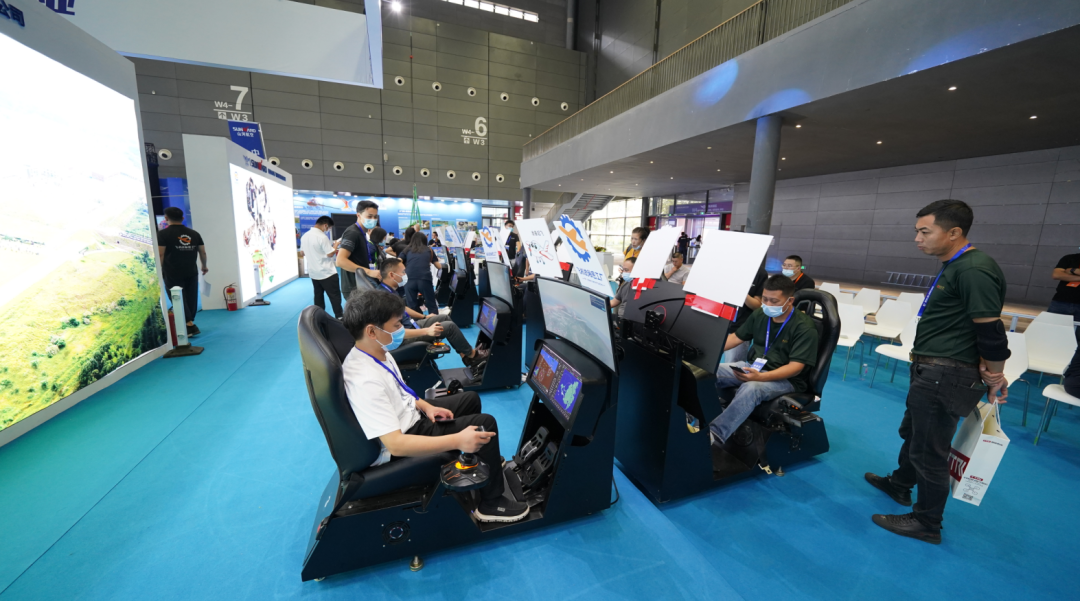 关注！Z6官网航空携全产业链产品及服务再登湖南（国际）通航展览会