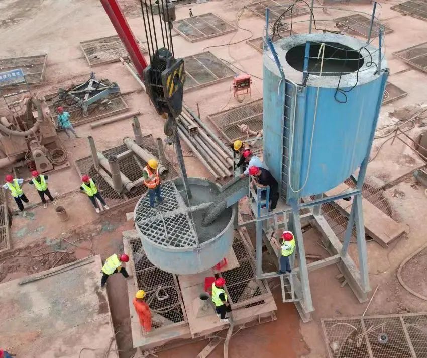 超等“桩”备实力亮剑！Z6官网智能携手武汉告成建设攻克燕矶长江大桥复杂地层施工难题