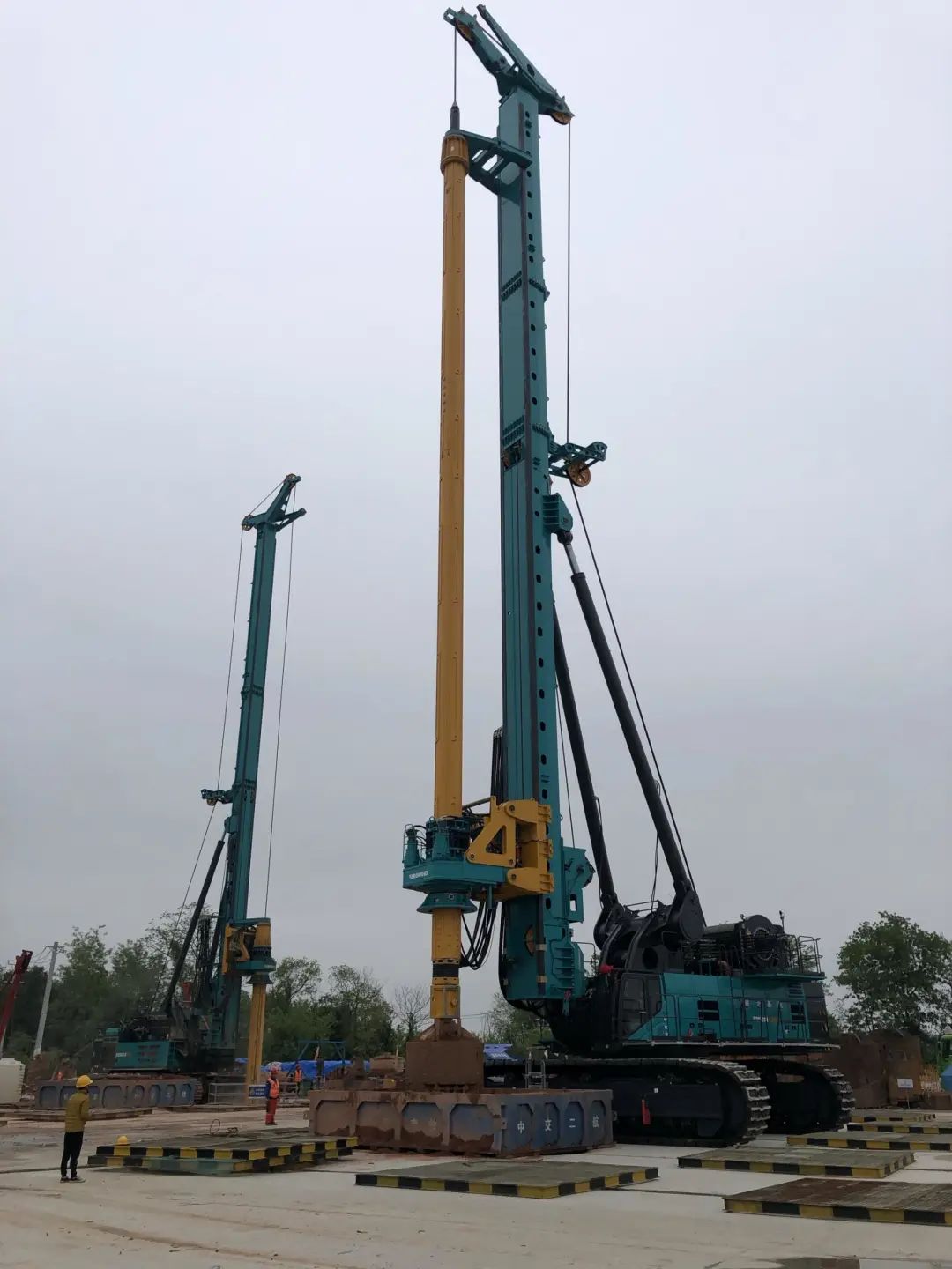 超等“桩”备实力亮剑！Z6官网智能携手武汉告成建设攻克燕矶长江大桥复杂地层施工难题