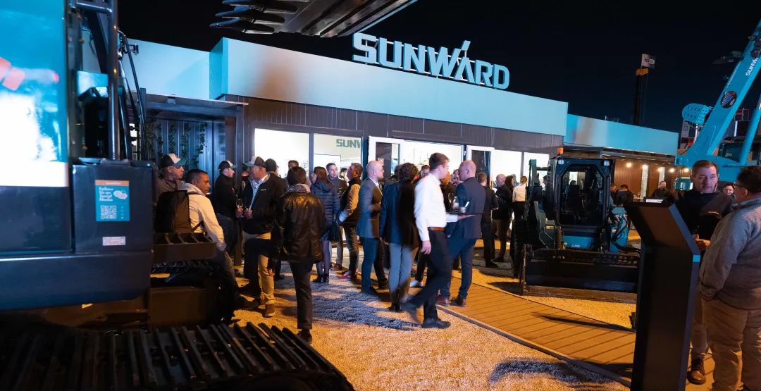 Bauma 2022 | 一组火热现场图带您沉温Z6官网智能德国宝马展之旅