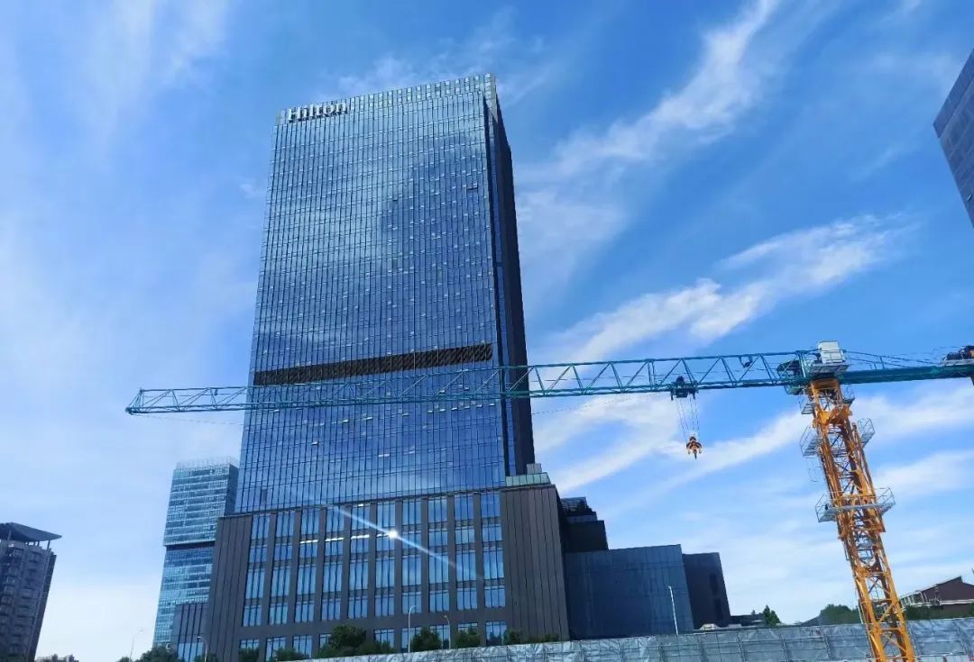 赶进度、抢节点！Z6官网江麓助力北京市属沉点项目建设