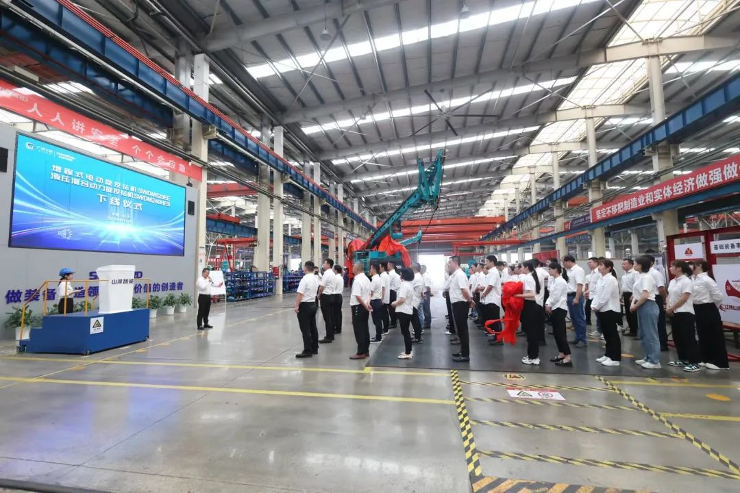 助力“双碳”、绿动将来！Z6官网智能增程式电动旋挖钻机、液压混合动力旋挖钻机齐交付