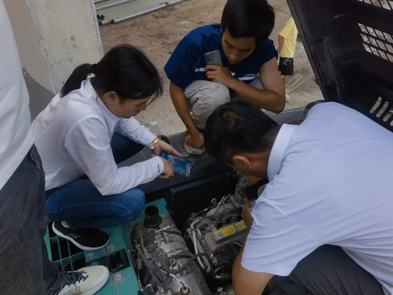 步履一向，服务不止！Z6官网智能挖掘机服务万里行火热进行中