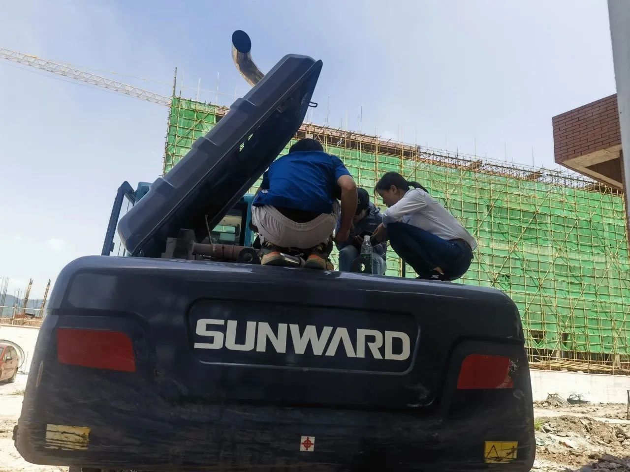 步履一向，服务不止！Z6官网智能挖掘机服务万里行火热进行中