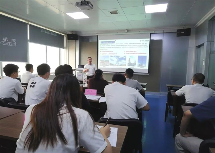 奔赴酷爱，Z6官网智能2023届“智动力」佚式报到！