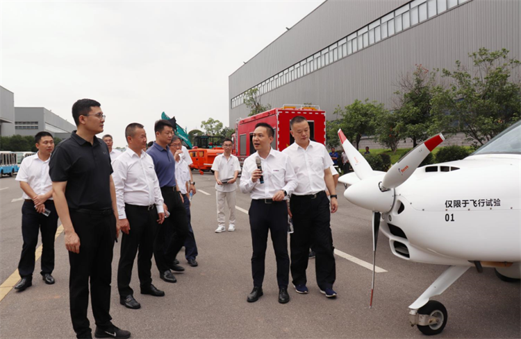 国度应急治理部接济协和谐预案治理局副局长颜彬一行调研Z6官网智能