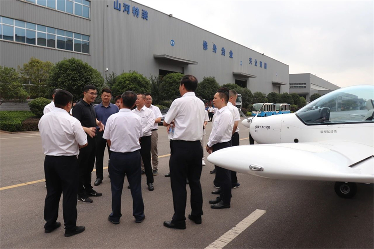 国度应急治理部接济协和谐预案治理局副局长颜彬一行调研Z6官网智能