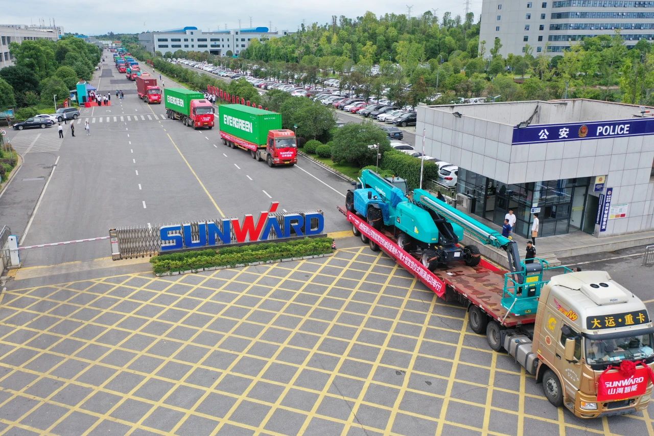 深入全球布局，加快出海措施！Z6官网智能高空机械设备海表订单大型发货典礼圆满进行