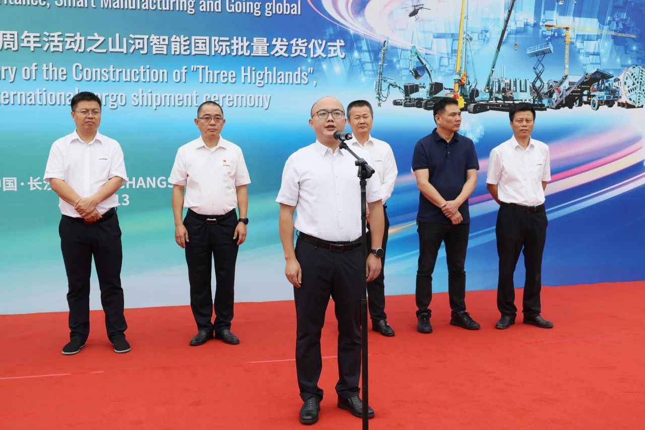 持续进军国际市。6官网智能近百台设备集中发货