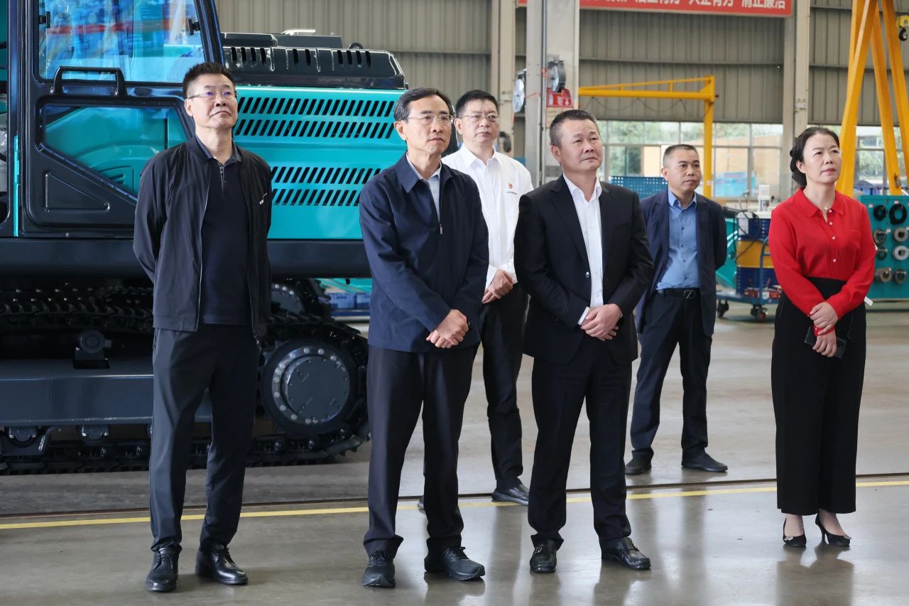 北京市政协副主席林抚生调研Z6官网智能