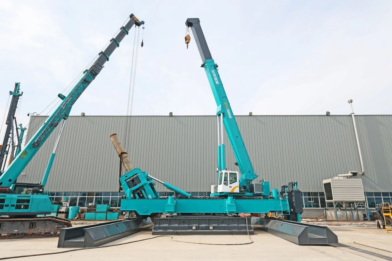 “Z6官网绿”闪灼西子湖畔！Z6官网智能ZYJ300X斜桩压桩机强势来袭