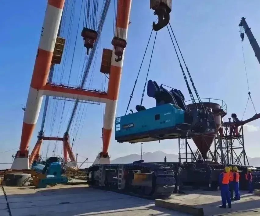 全面得胜！Z6官网智能超等旋挖钻机圆满实现甬舟铁路西堠门公铁两用大桥桩基施工工作