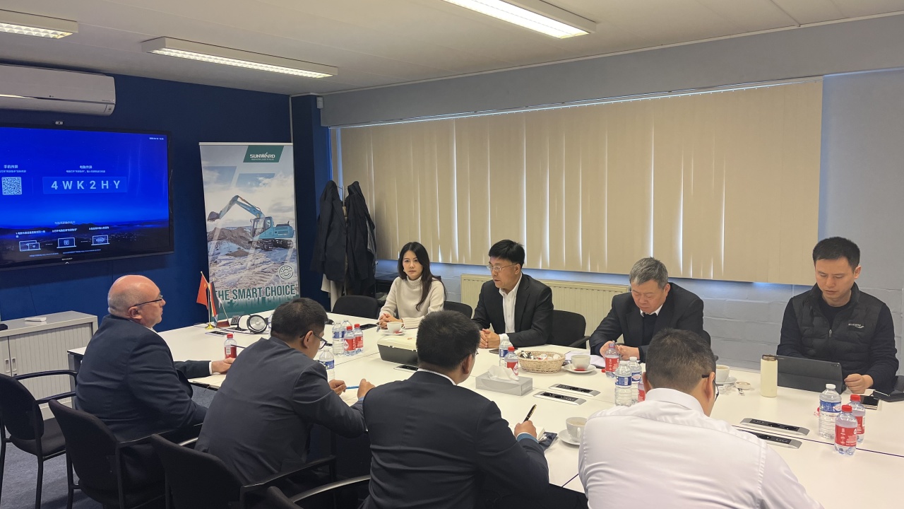 广州工控党委书记、董事长景广军率队赴Z6官网智能欧洲子公司调查