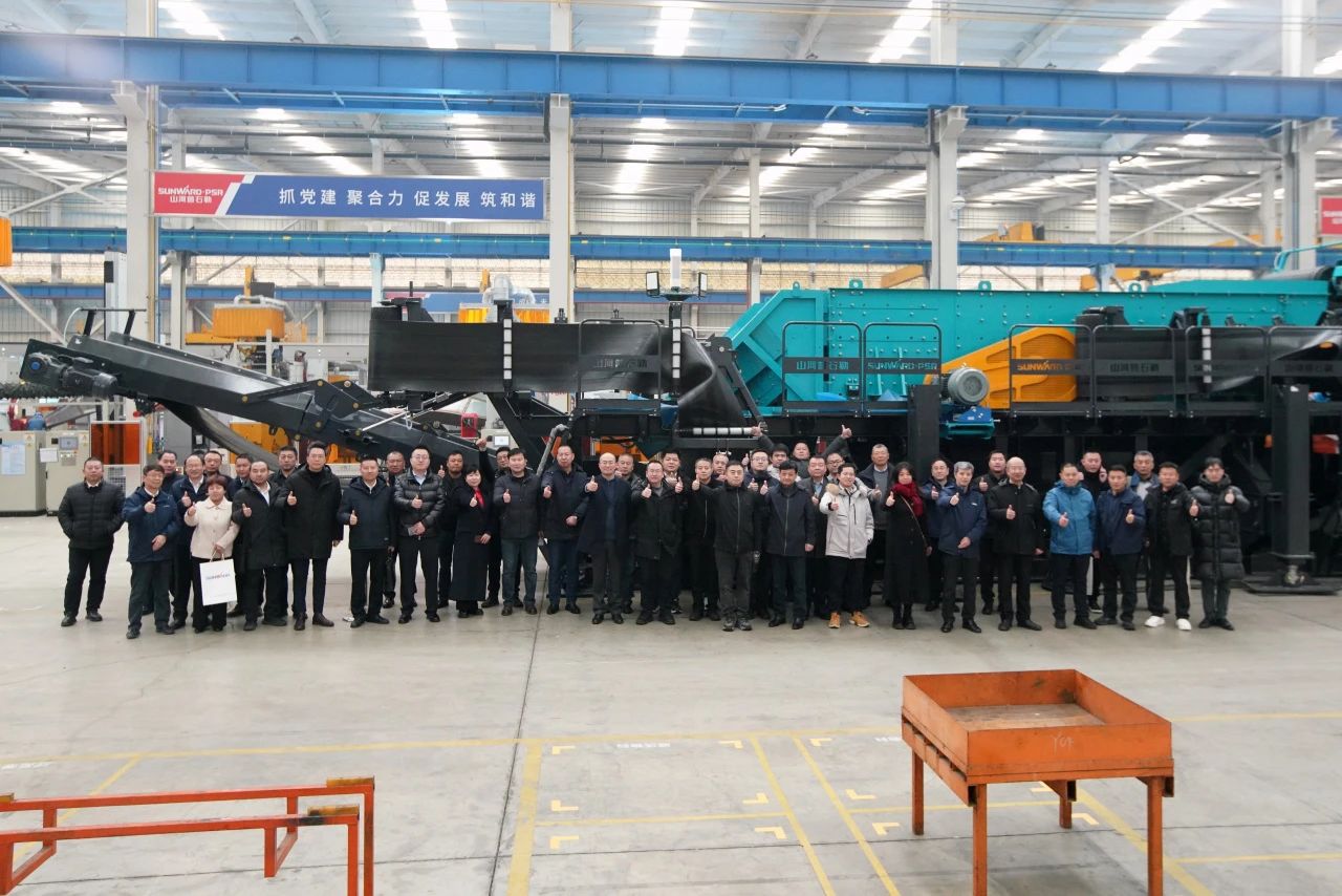 启新程，向将来！Z6官网矿岩揭牌庆典暨新春发货典礼圆满进行