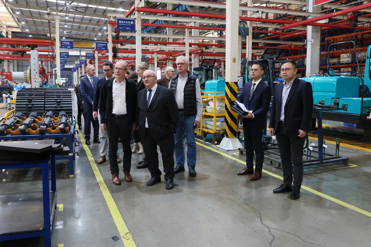 蒙达尔纪市代表团一行调查Z6官网智能