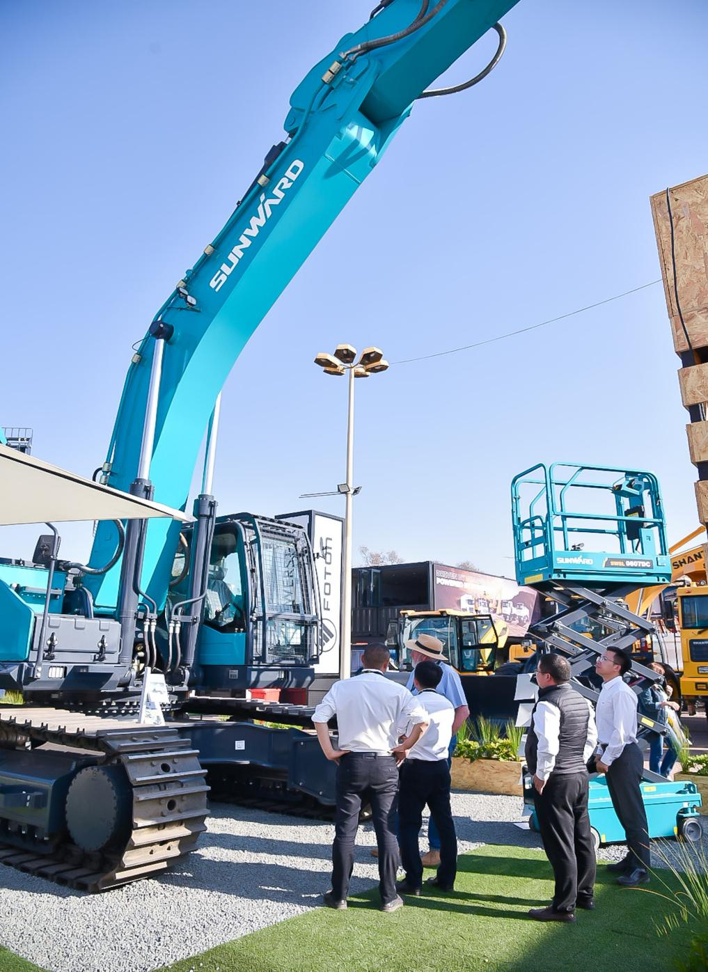 逾越山海，沉器远航！Z6官网智能亮相南非最大矿业展会