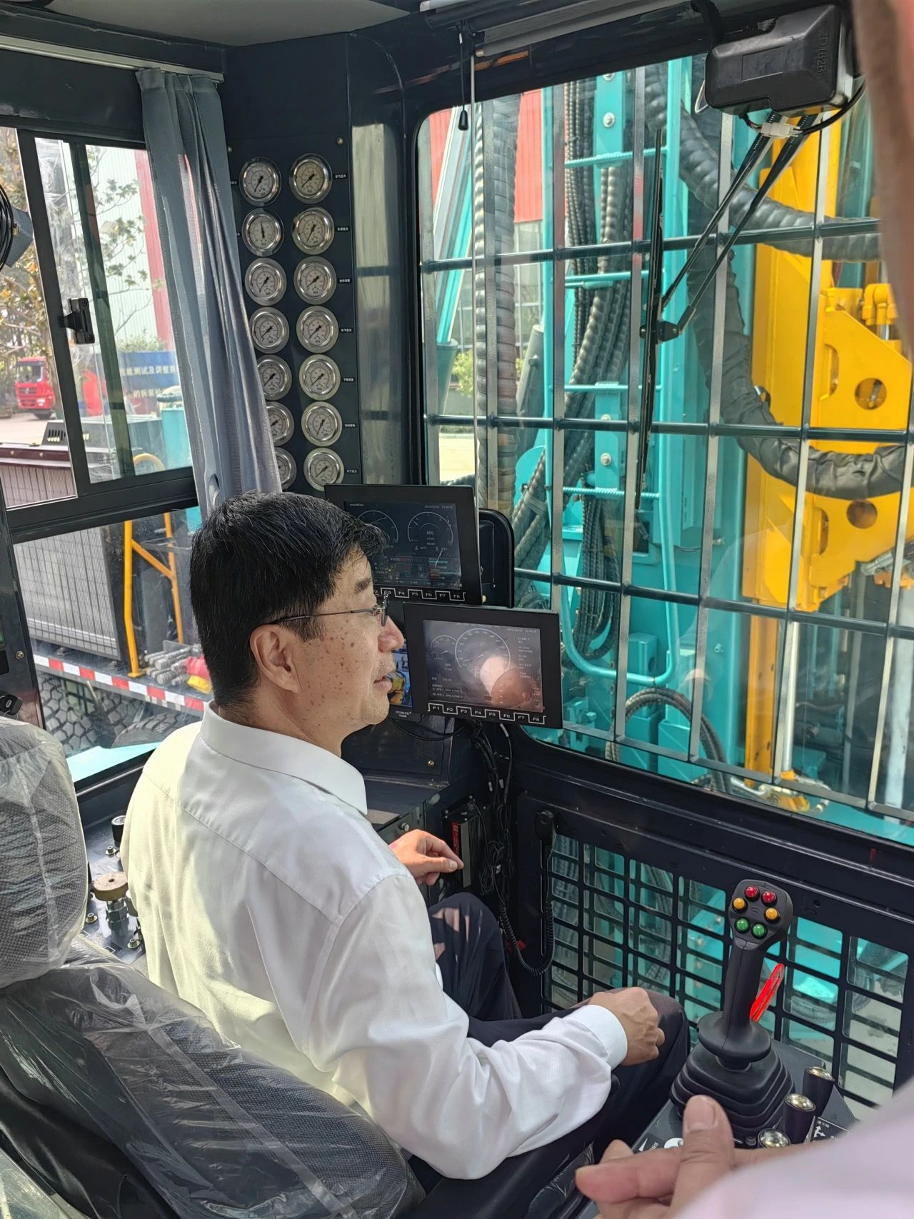 Z6官网智能创新设备亮相全国矿山钻探（应急接济）技术较量