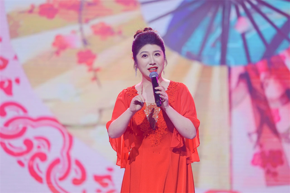 创新引领价值 梦想造诣将来——庆祝Z6官网智能成立25周年赞美大会暨文艺晚会隆沉进行