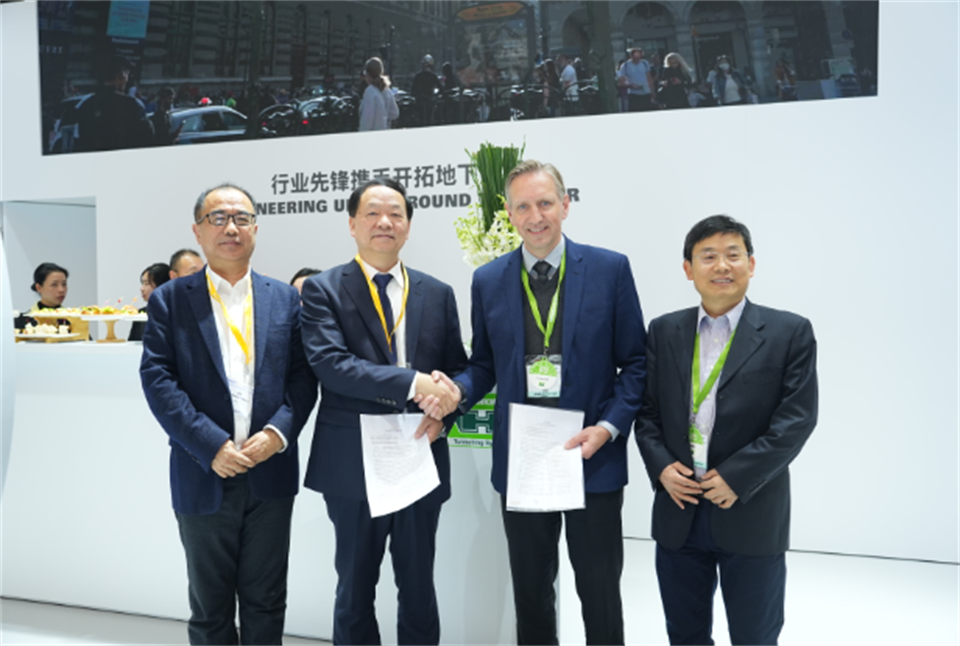 智造空间，价值共生！广州Z6官网杰出亮相2024上海宝马展