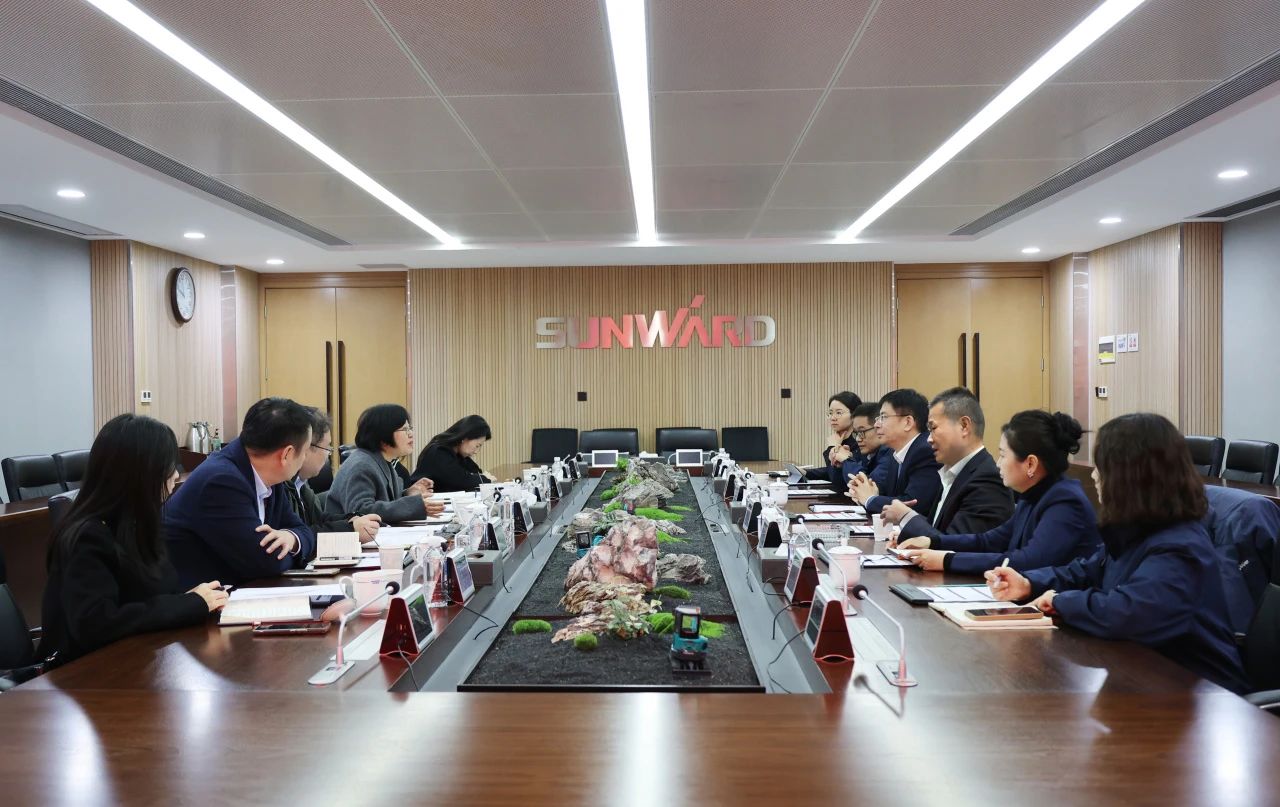 深入合作 共促出海——中国信保湖南分公司到访Z6官网智能