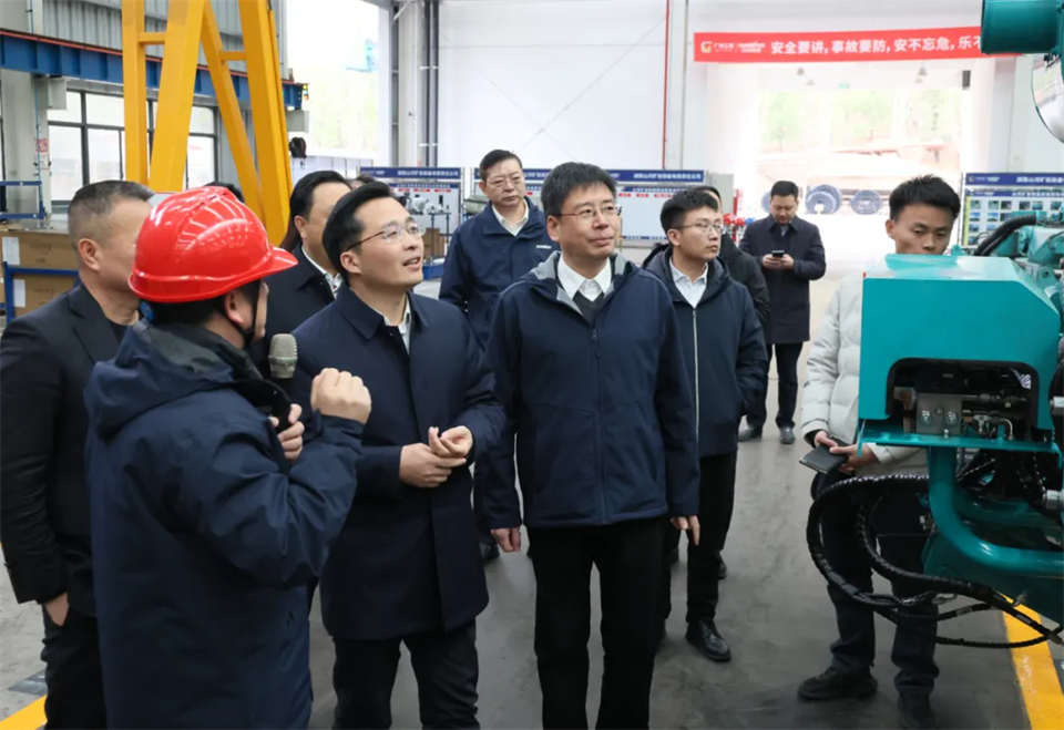 蒋红波走访调研Z6官网智能