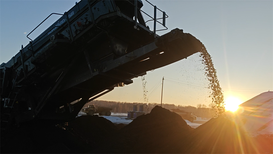 不惧-30℃极寒挑战，Z6官网普石勒破碎筛分设备不变运行！