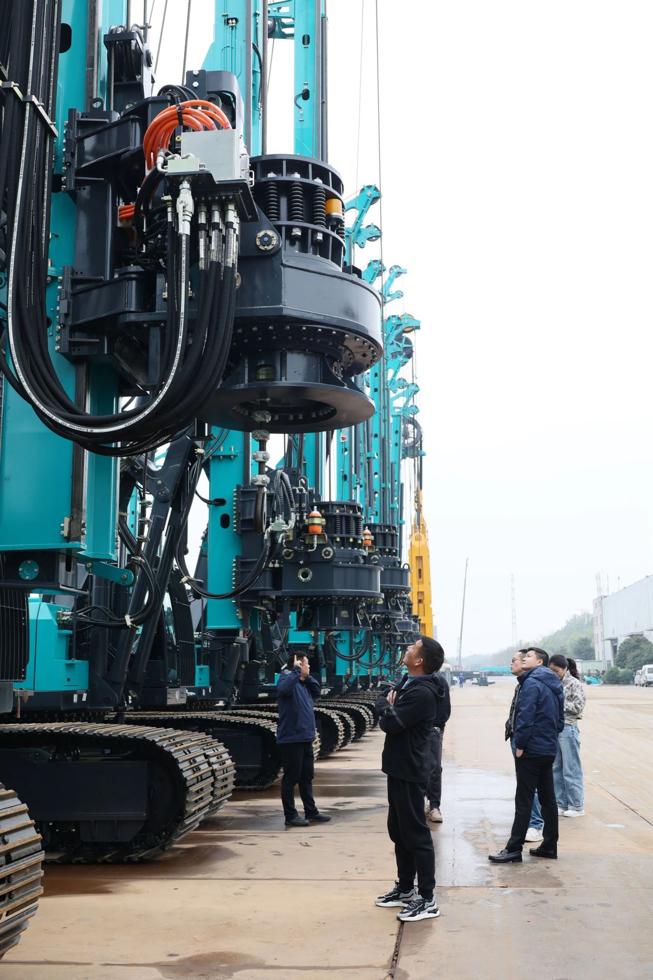 Z6官网智能进杏装植桩一体机”工程利用专题互换会，共绘行业发展蓝图