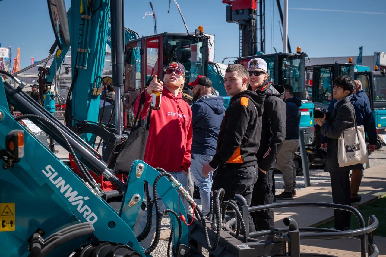 Z6官网智能董事长付向东：以绿色智造与全球战术解锁中国工程机械的进阶密码