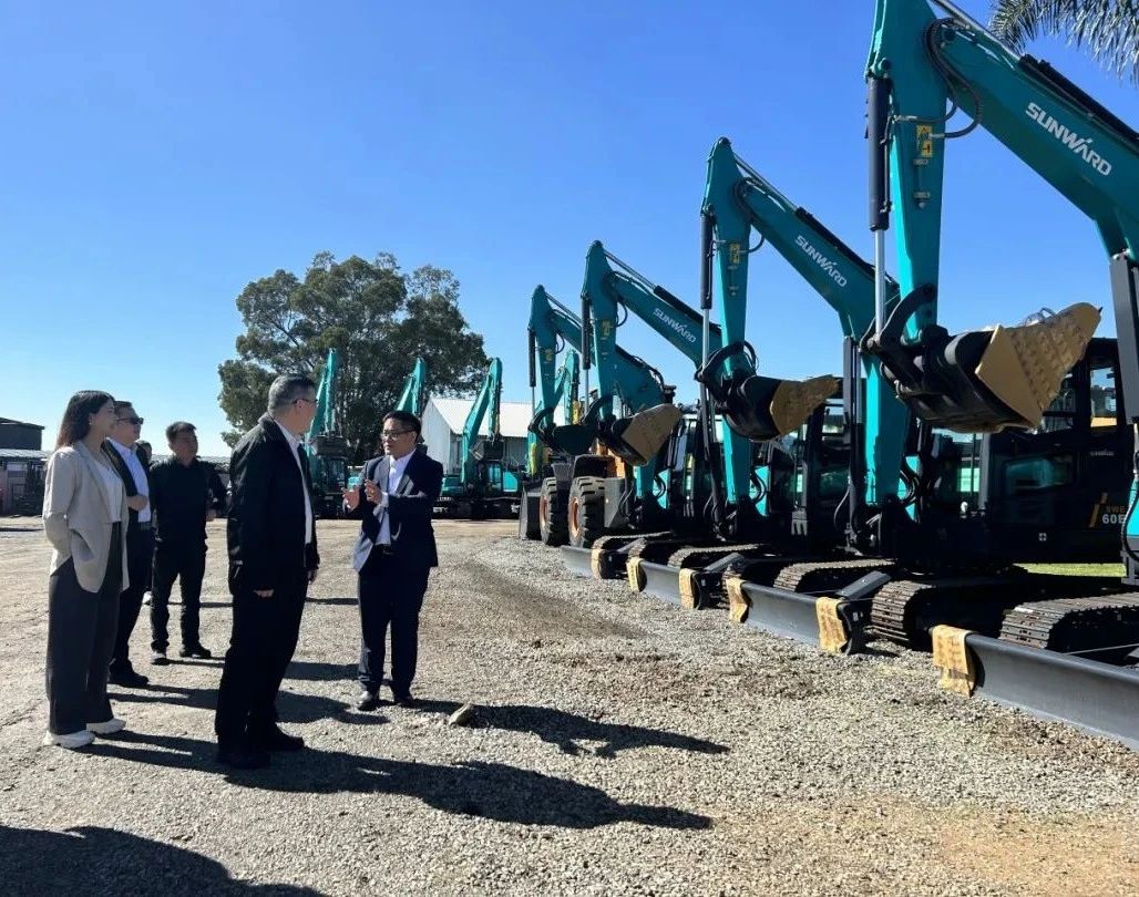 广州工控集团总经理王福铸率队调查Z6官网智能南非子公司