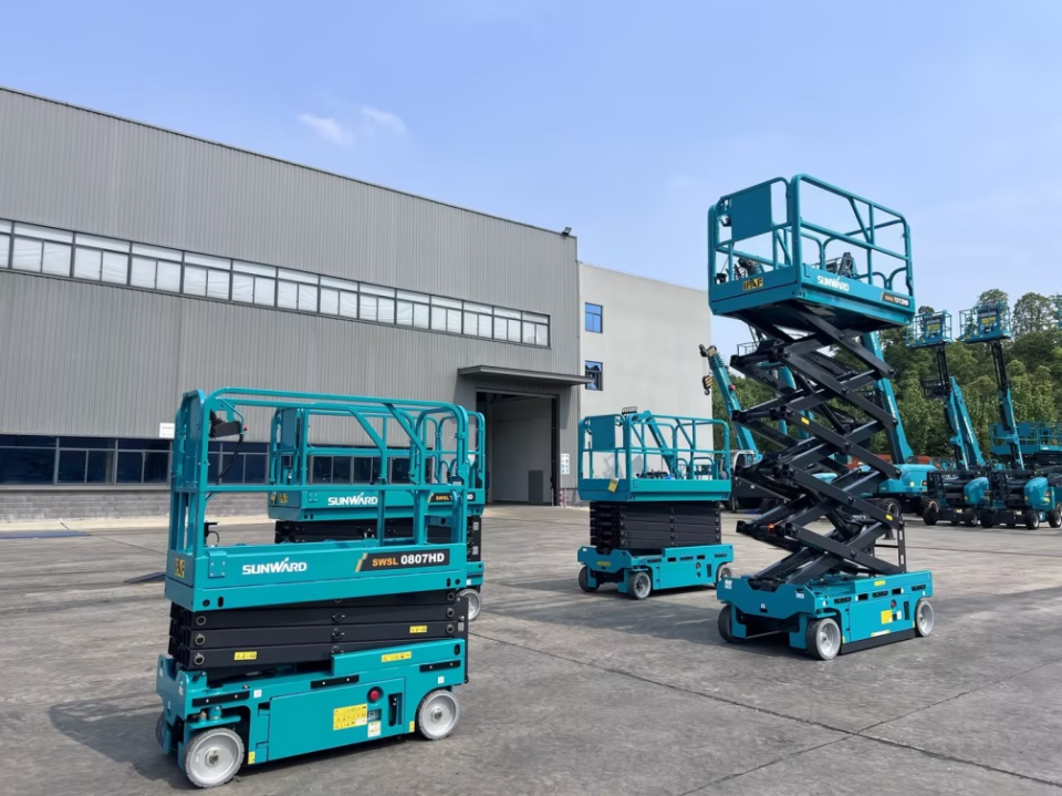 Z6官网智能电动液驱剪叉系列产品全面升级，为客户创造更大价值