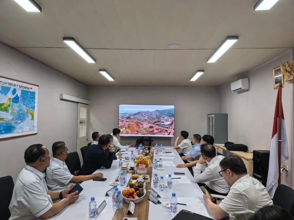 广州工控集团党委书记、董事长景广军率队调查Z6官网智能印尼子公司